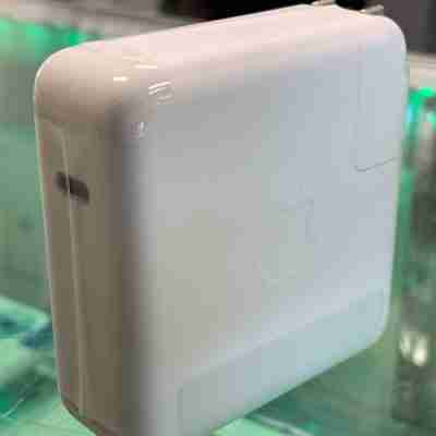 Genuine OEM APPLE MacBook Pro 61W USB-C Power Adapter Charger - New